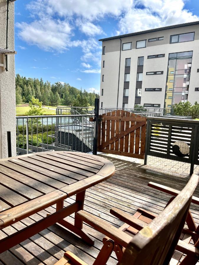 Guest Apartment With View And Terrace, Vuosaari, Helsinki, Self Check-In Bagian luar foto